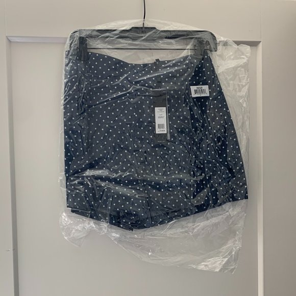 BCBGMAXAZRIA Polka Dot High Waist Shorts - Picture 2 of 3